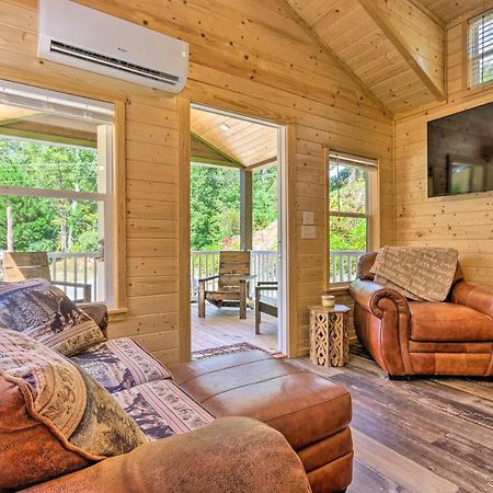 Quaint Mtn Cabin Tiny Living Near Big Adventure Brevard Dış mekan fotoğraf