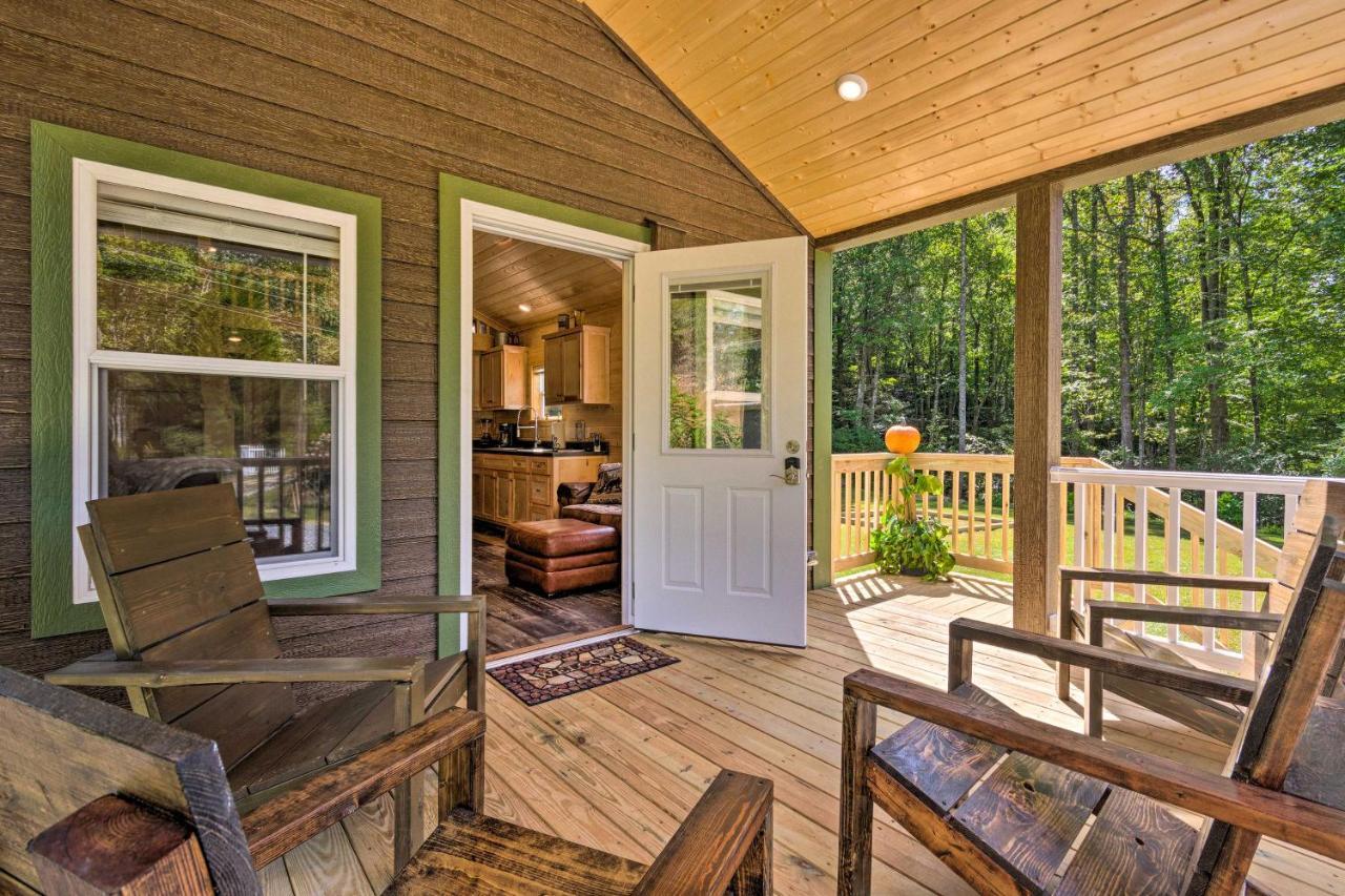 Quaint Mtn Cabin Tiny Living Near Big Adventure Brevard Dış mekan fotoğraf